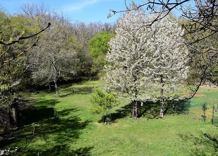 Luxury Flat With Heated Pool & Jacuzzi *