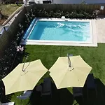 Luxury Flat With Heated Pool & Jacuzzi