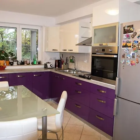 Luxury Flat With Heated Pool & Jacuzzi Apartament