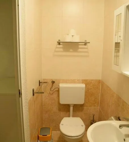 Luxury Flat With Heated Pool & Jacuzzi Риека